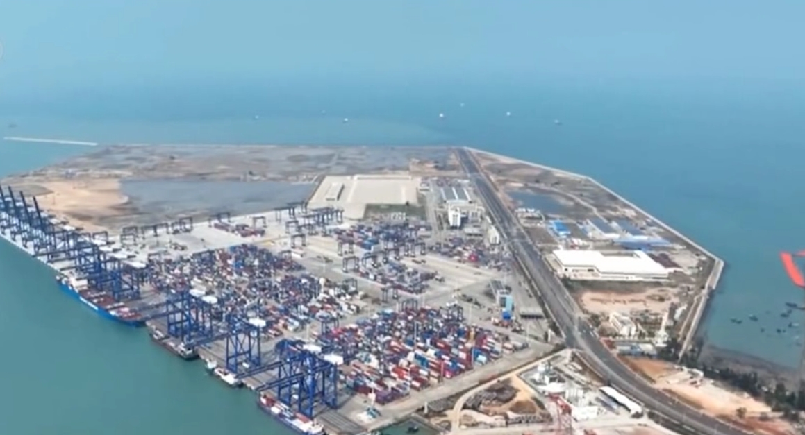 Hainan to launch independent customs operations Dec 18