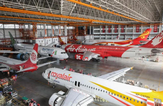Hainan's aircraft repair hub soars as magnet for global airlines
